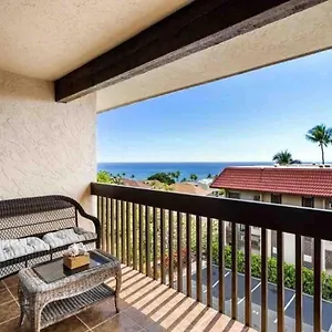 king-bed-kailua-bay-view-walk-to-kailua-village-in-kona.hotelsinhawaii.org/