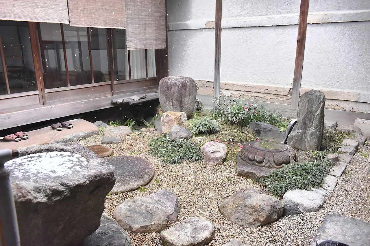 Veada Kyoto 0*,  Japan